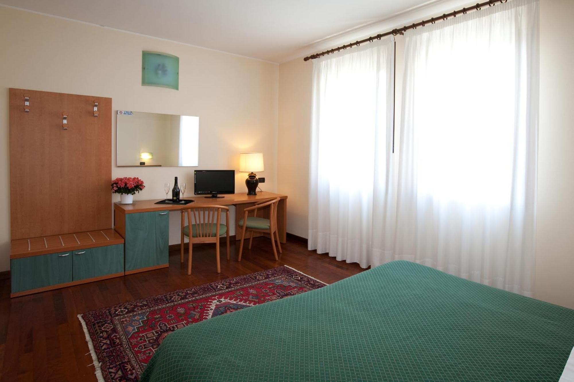 Hotel Valbrenta Limena Εξωτερικό φωτογραφία