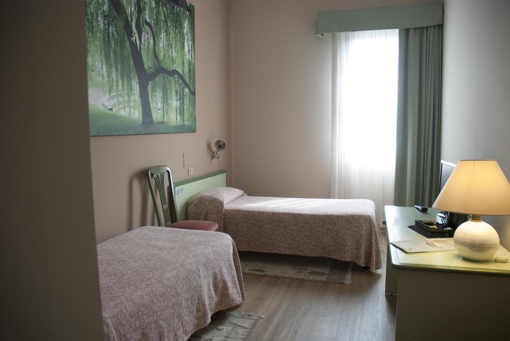 Hotel Valbrenta Limena Εξωτερικό φωτογραφία